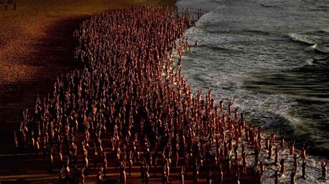 nude all|The Naked World of Spencer Tunick